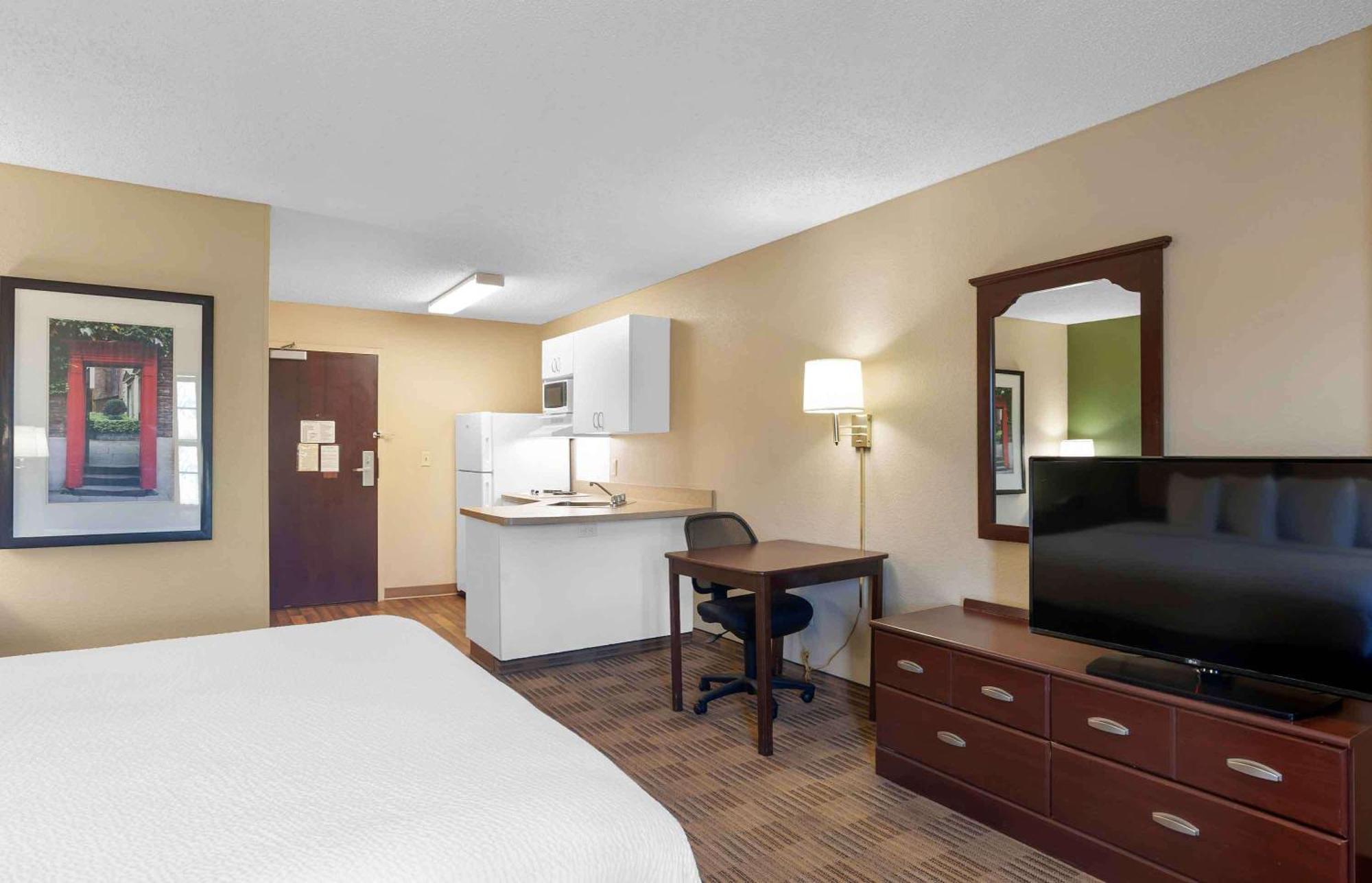 Extended Stay America Suites - Orlando - Maitland - 1776 Pembrook Dr Екстер'єр фото